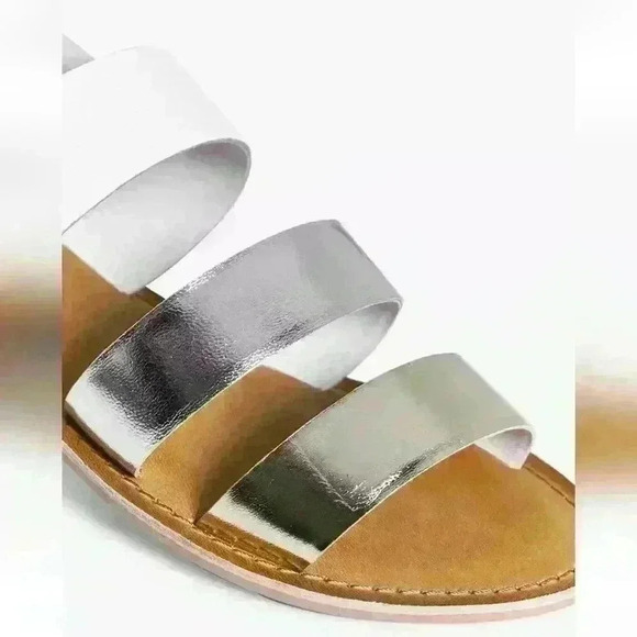 NEW NIB Boohoo Women's Annabel Multi Coloured Leather Flat Sz 9 US $30 - Picture 3 of 3